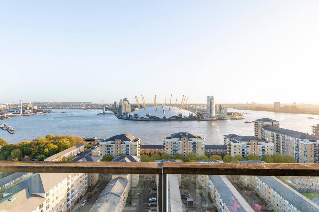 London Skylineviews 2 Bed 2 Bath Flat Near Canary Wharf, O2 & Excel Exterior foto